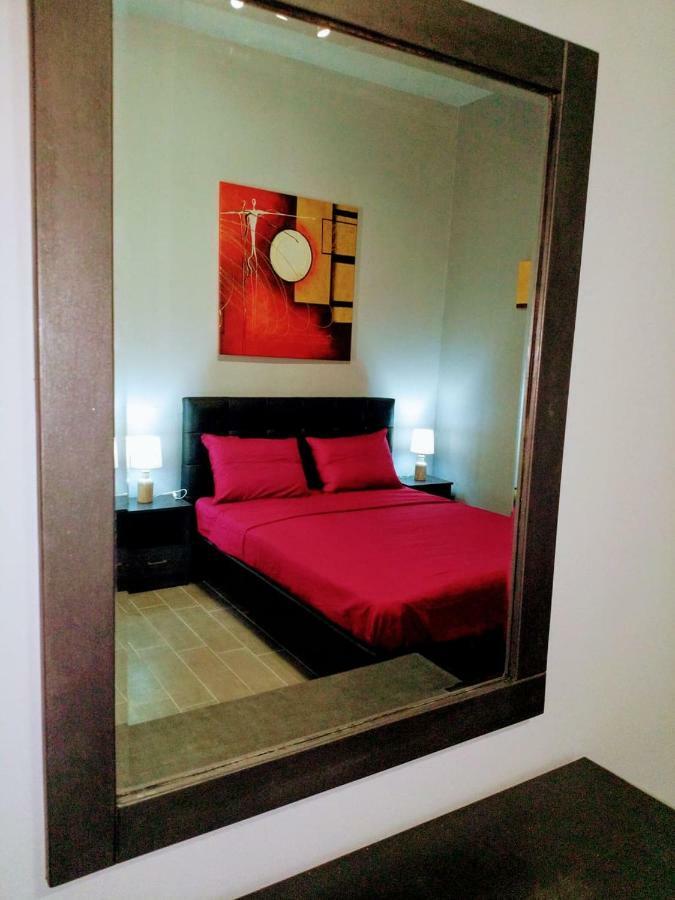New Seafront Studio Guest House Анависос Екстериор снимка